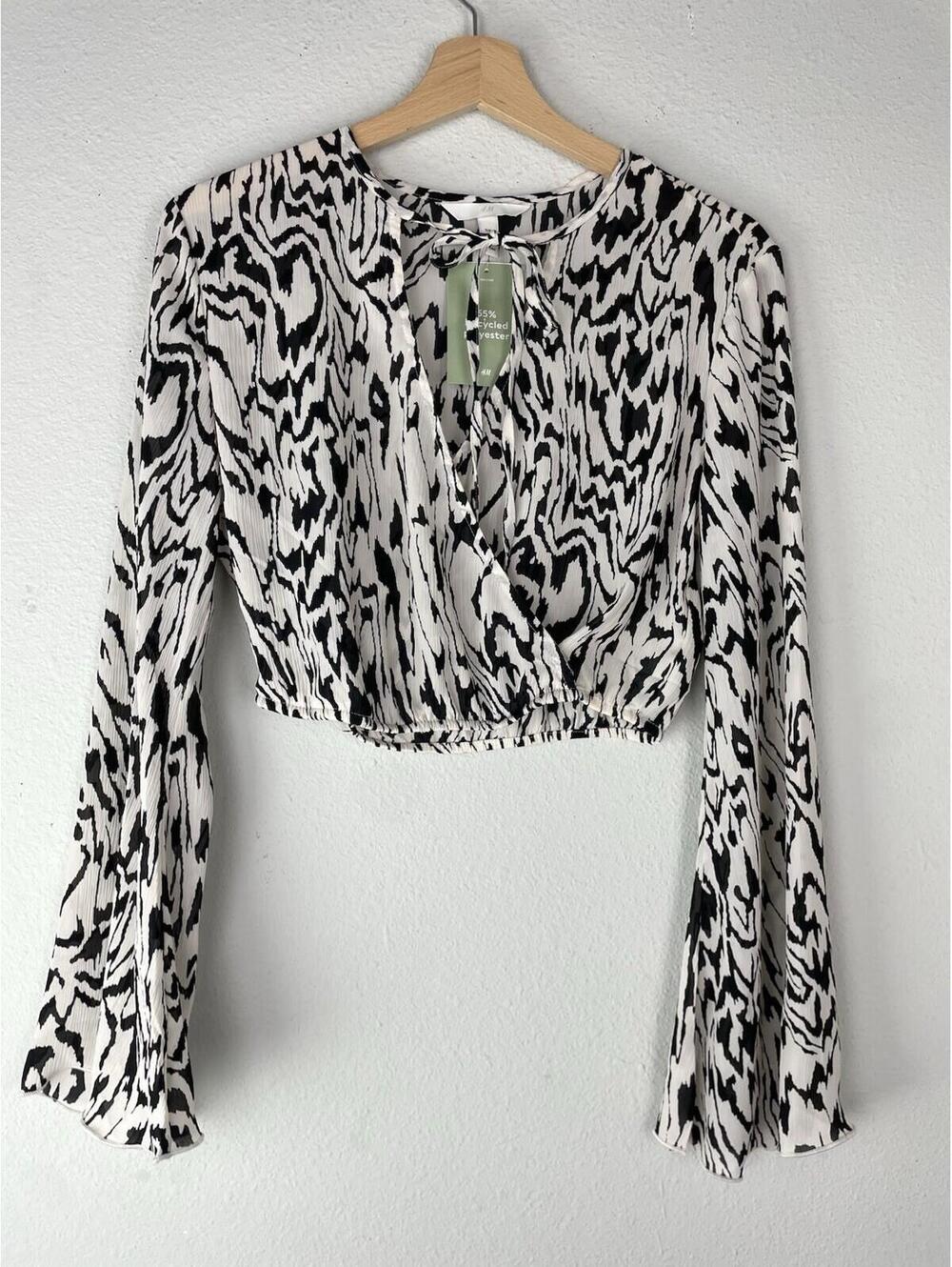 H&M Zebra Print Cropped Wrap Blouse S NWT Bell Sleeve Abstract Animal Top - Picture 2 of 8